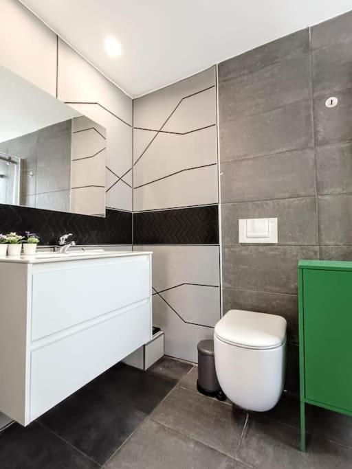 San Vicente Raspeig Spacious Studio By The University מראה חיצוני תמונה